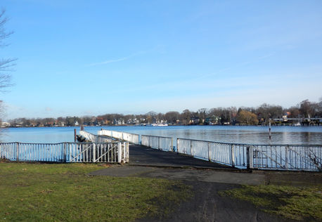 Steg an der Dahme Berlin Grünau